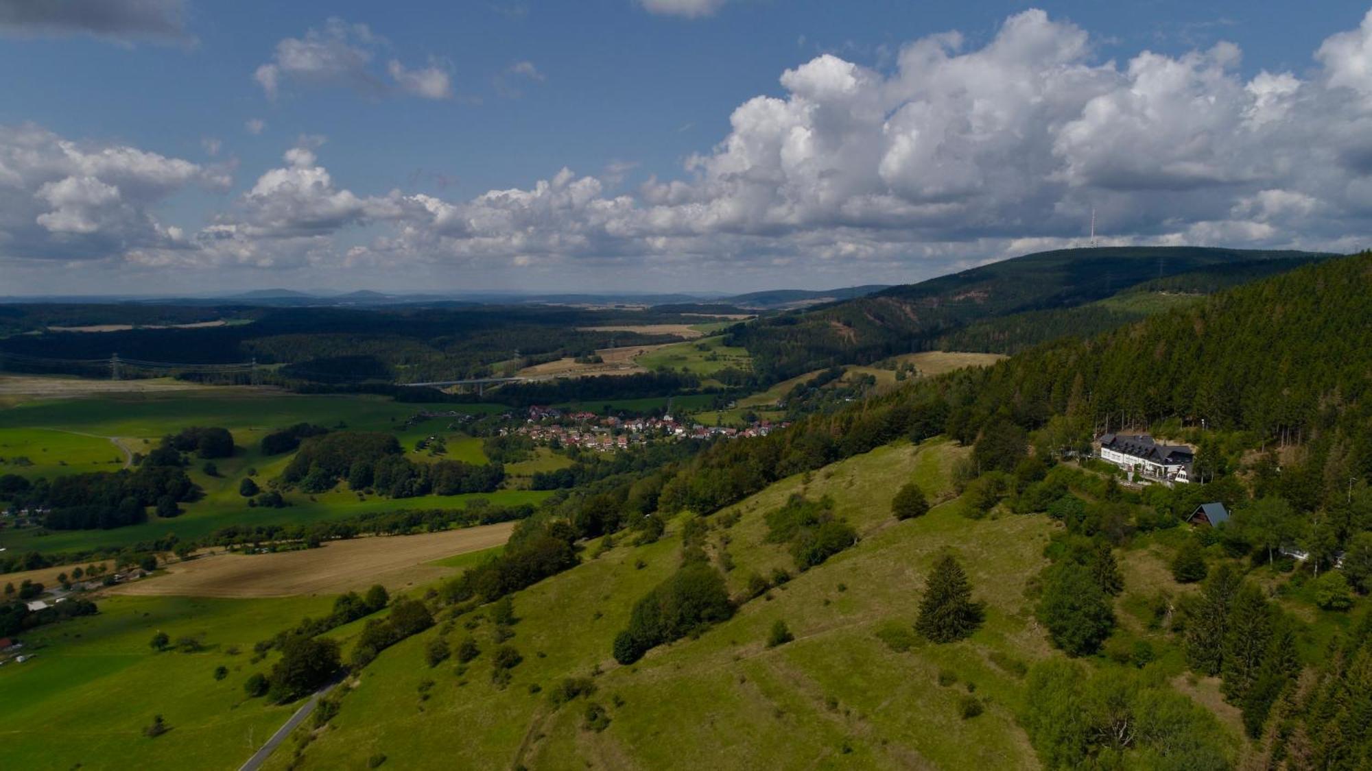 Die Triniushütte Thüringens schönste Aussicht Rauenstein Exterior foto